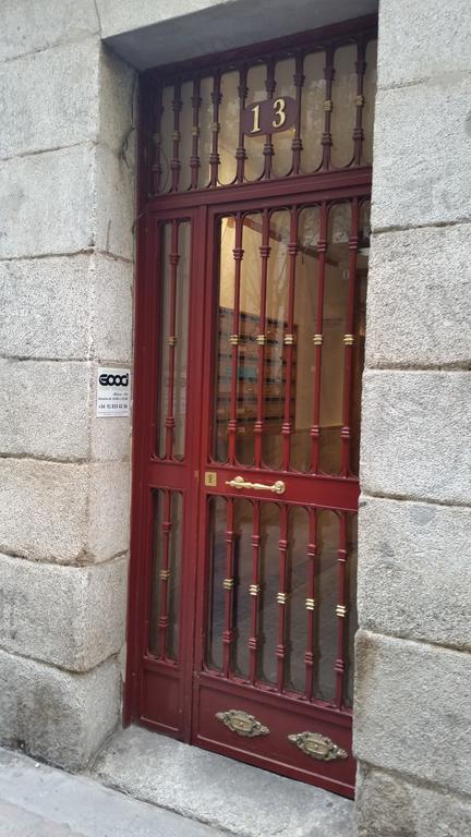 Apartamentos Good Stay Prado Madrid Ngoại thất bức ảnh