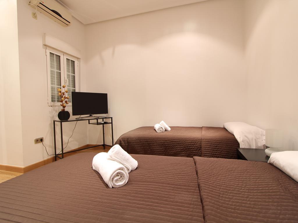 Apartamentos Good Stay Prado Madrid Phòng bức ảnh