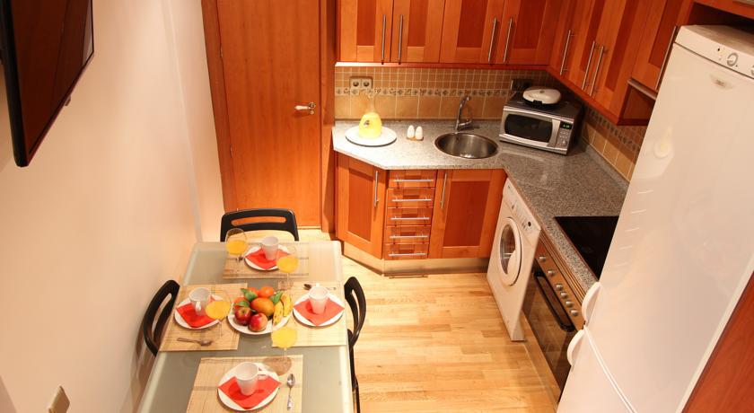 Apartamentos Good Stay Prado Madrid Phòng bức ảnh