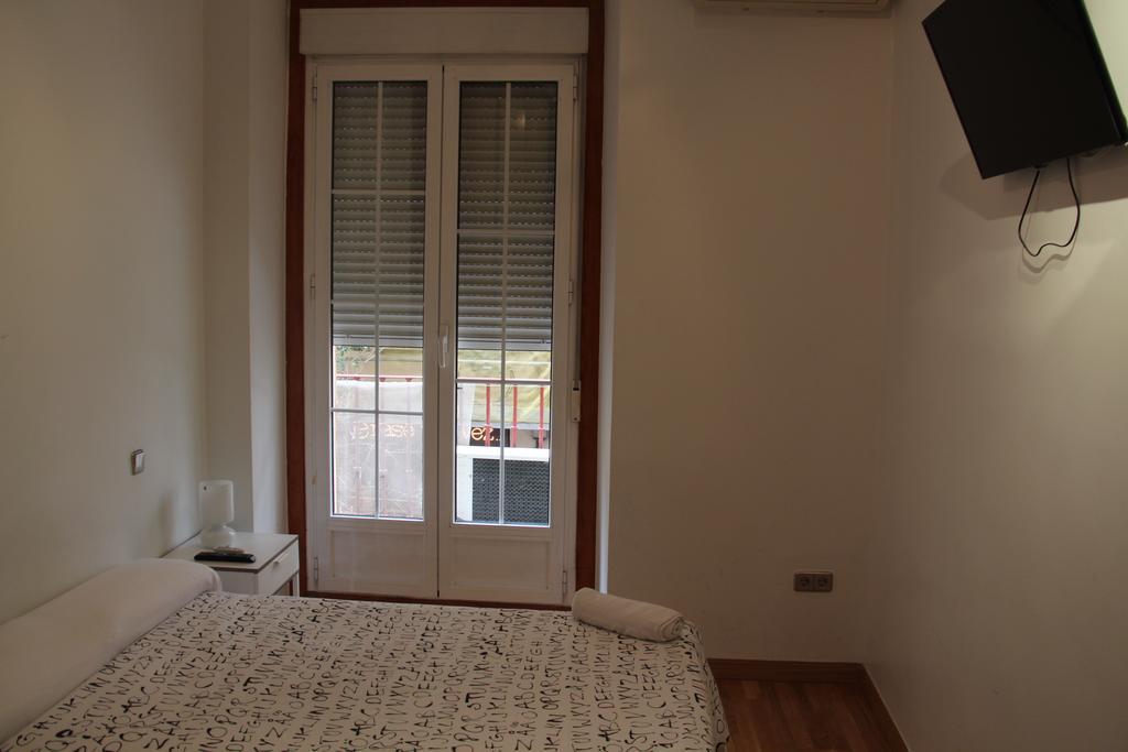 Apartamentos Good Stay Prado Madrid Phòng bức ảnh