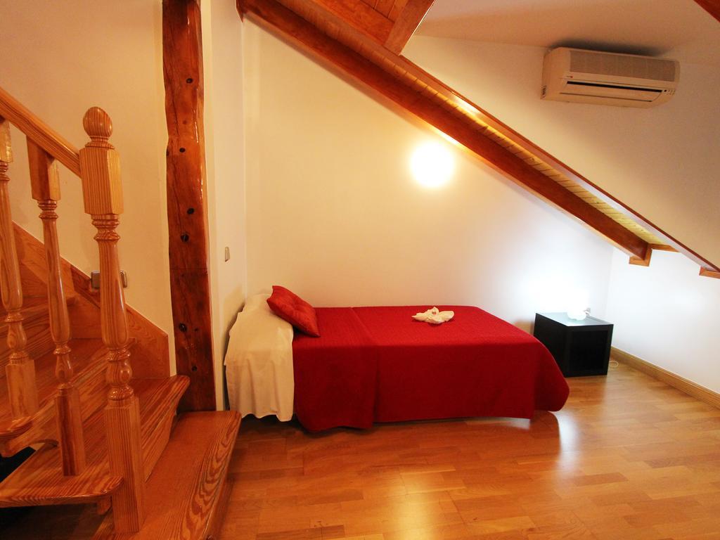 Apartamentos Good Stay Prado Madrid Phòng bức ảnh