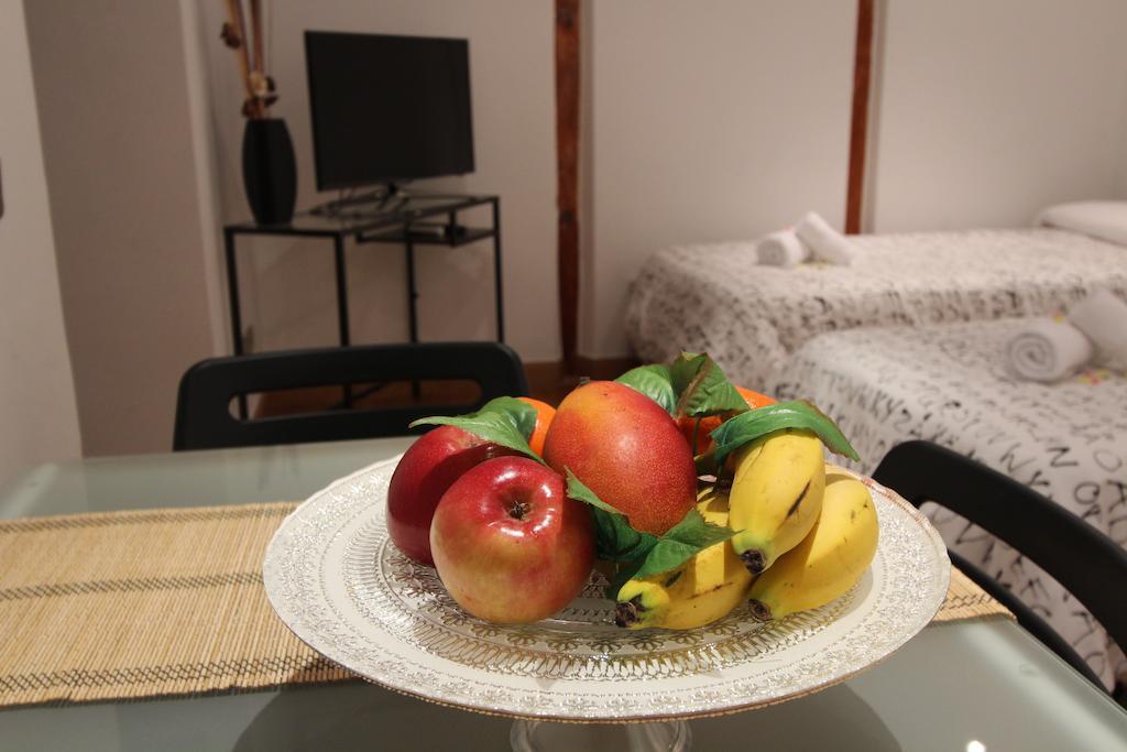 Apartamentos Good Stay Prado Madrid Ngoại thất bức ảnh