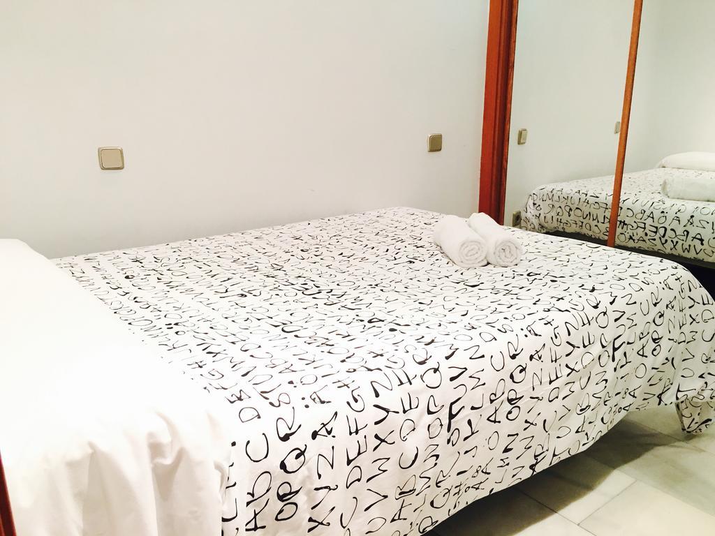 Apartamentos Good Stay Prado Madrid Ngoại thất bức ảnh