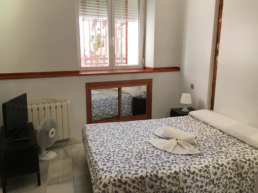 Apartamentos Good Stay Prado Madrid Ngoại thất bức ảnh