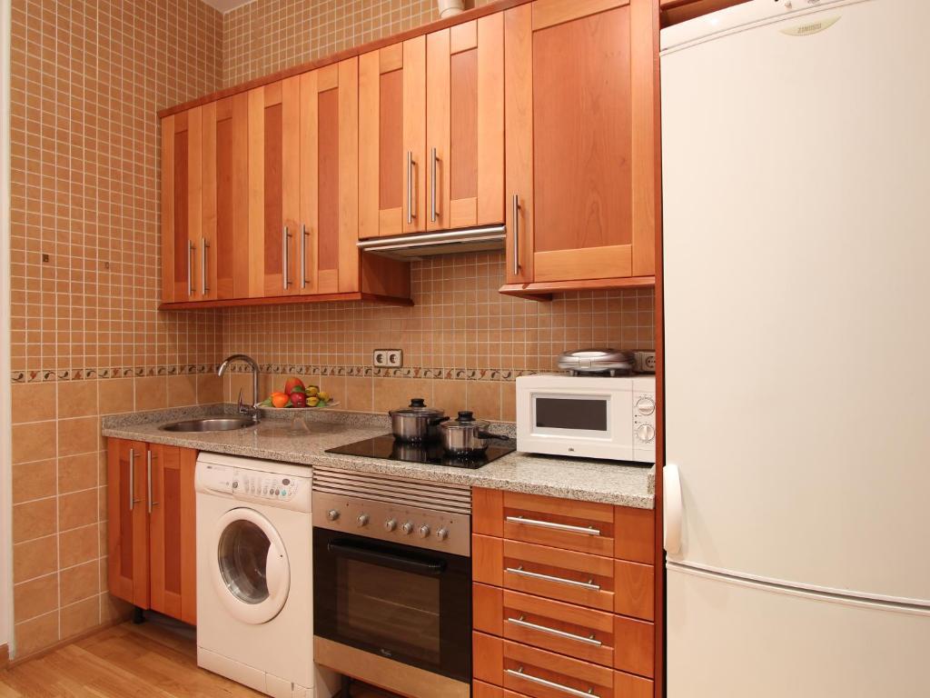 Apartamentos Good Stay Prado Madrid Phòng bức ảnh